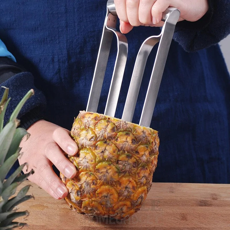 Stainless Steel Pineapple Corer - ROOTS FARM