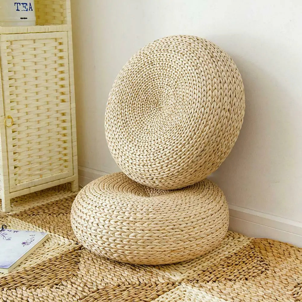 Round Straw Tatami Meditation Cushion - ROOTS FARM